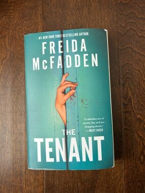 Novell - The Tenant - Freida McFadden
